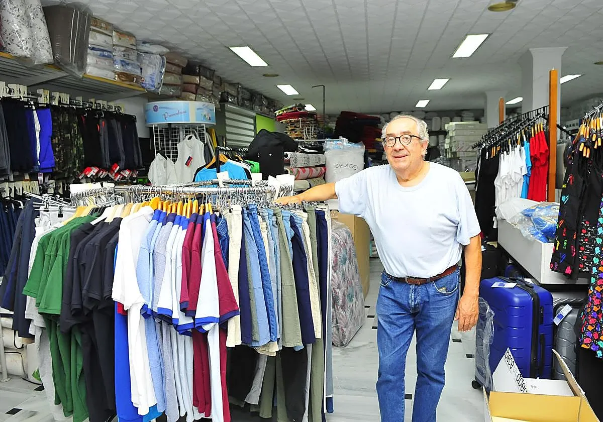 Centro Textil Alpujarra de Órgiva: dos tiendas de telas y confección de una familia